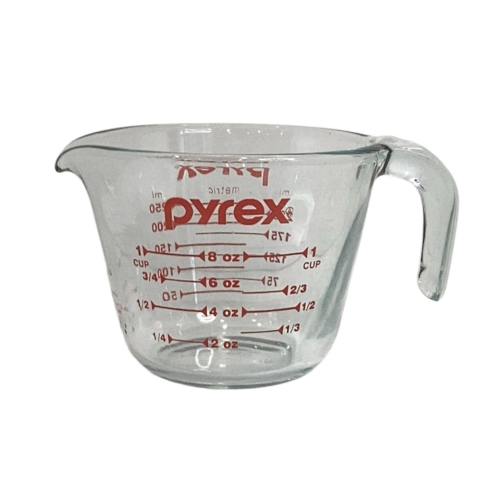 💚 Glass Pyrex Measuring Cup